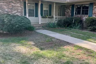 2024 Flat Rock Rd, Stockbridge, GA 30281 - Photo 2