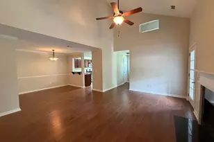 3921 Riverlook Pkwy SE, Marietta, GA 30067 - Photo 6