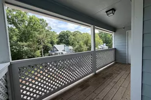 3921 Riverlook Pkwy SE, Marietta, GA 30067 - Photo 4