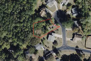 410 Runnell Ct, Chattahoochee Hills, GA 30268 - Photo 1