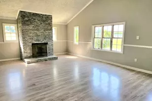 105 Wilson St, Greensboro, GA 30642 - Photo 12