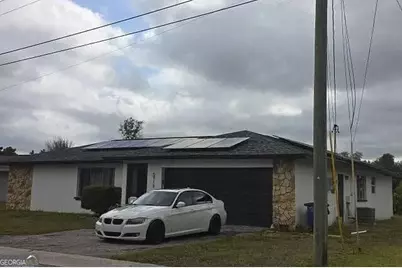 5913 Untermeyer Court, North Fort Myers, FL 33903 - Photo 2