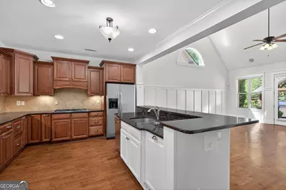1007 Saranac Park, Peachtree City, GA 30269 - Photo 18