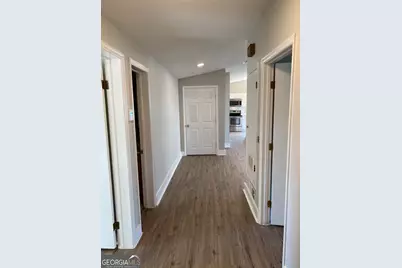 212 N Caswell, Glennville, GA 30427 - Photo 8