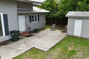 212 N Caswell, Glennville, GA 30427 - Photo 14