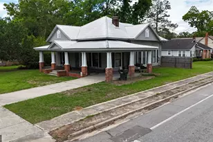 212 N Caswell, Glennville, GA 30427 - Photo 2
