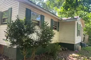 37 Textile Ave, Lavonia, GA 30553 - Photo 6