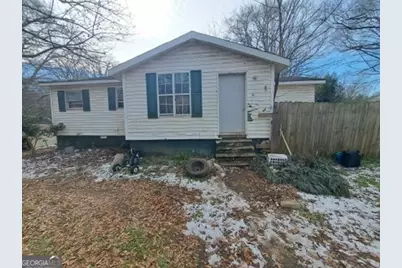 37 Textile Avenue, Lavonia, GA 30553 - Photo 1