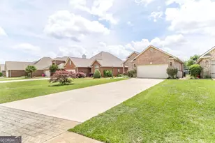 504 Eagle Springs Dr, Centerville, GA 31028 - Photo 2