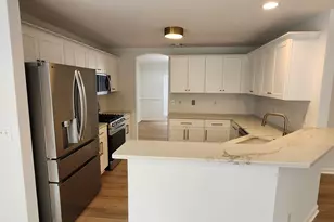 685 Washington Dr, Jonesboro, GA 30238 - Photo 8