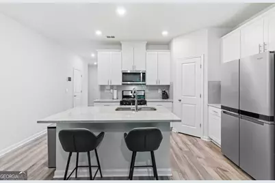 5321 Glade Park Drive, Lilburn, GA 30047 - Photo 12
