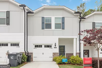 5321 Glade Park Drive, Lilburn, GA 30047 - Photo 2