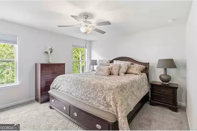 5321 Glade Park Drive, Lilburn, GA 30047 - Photo 14