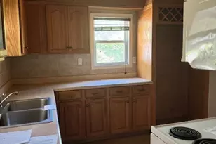 201 Davis Dr, Centerville, GA 31028 - Photo 8