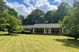 932 Mockingbird Ln, Griffin, GA 30224 - Photo 1