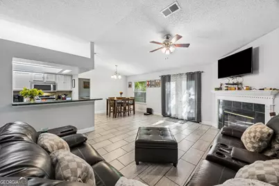 304 Maggie Way, Saint Marys, GA 31558 - Photo 10