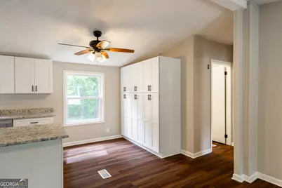 128 Placid Cove Drive, Hartwell, GA 30643 - Photo 4