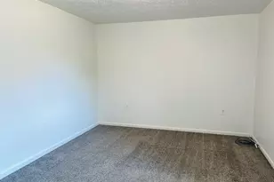 47 Robinson St, Newnan, GA 30263 - Photo 10