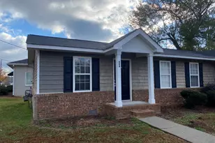 47 Robinson St, Newnan, GA 30263 - Photo 2