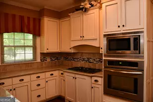 1180 Azalea Cir SE, Conyers, GA 30013 - Photo 10