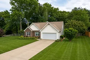 5335 Myras Ct, Cumming, GA 30040 - Photo 2
