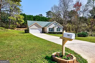 217 Farmbrook Pkwy, Stockbridge, GA 30281 - Photo 2