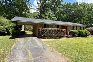 133 Alton Dr, Lagrange, GA 30241 - Photo 2