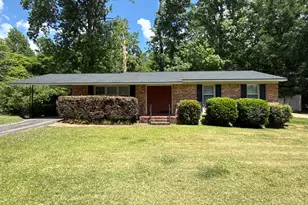 133 Alton Dr, Lagrange, GA 30241 - Photo 1