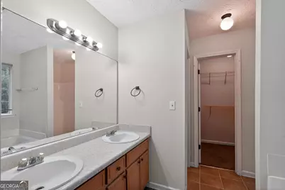 221 Fairview Point, Ellenwood, GA 30294 - Photo 32