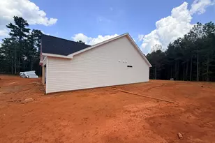 242 Indian Trl, Hogansville, GA 30230 - Photo 4