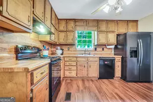 681 Locust Rd, Locust Grove, GA 30248 - Photo 12