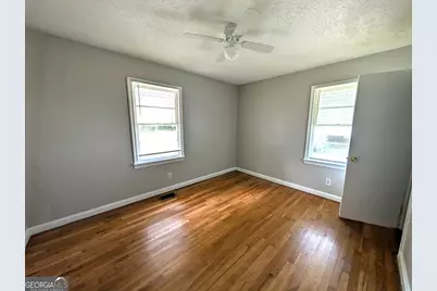 218 Wallis Street, Jonesboro, GA 30236 - Photo 8