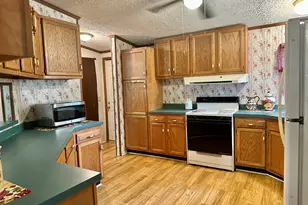 260 Lakey Ln, Cornelia, GA 30531 - Photo 10