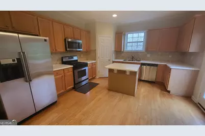4810 Edinburgh Drive, Smyrna, GA 30082 - Photo 2