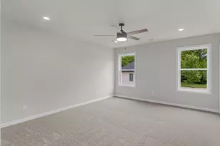 519 E Chappell St, Griffin, GA 30223 - Photo 32