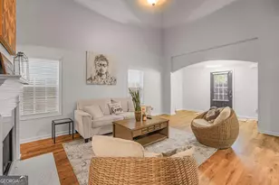 2190 Copper Trail Ln, Buford, GA 30519 - Photo 6