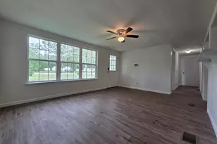 860 Martin Luther King Jr Blvd, Kingsland, GA 31548 - Photo 6