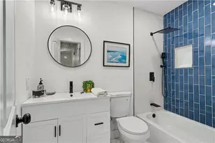 1027 Mainstreet Lake Dr, Stone Mountain, GA 30088 - Photo 20