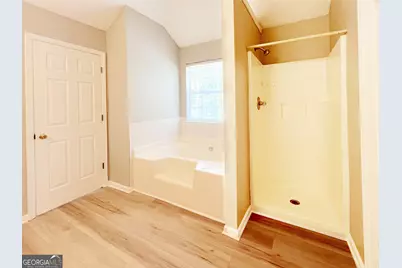 5983 Hitt Lake Trail, Stone Mountain, GA 30087 - Photo 18