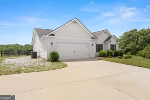 810 Anderson Thomas Rd, Martin, GA 30557 - Photo 4