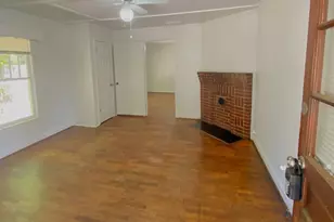 122 Mandeville Ave, Carrollton, GA 30117 - Photo 4