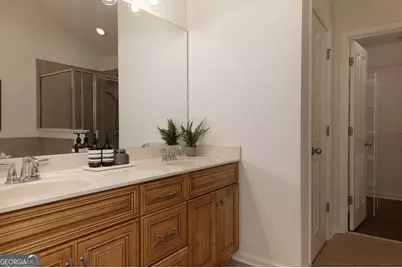 7280 Glisten Avenue, Atlanta, GA 30328 - Photo 16