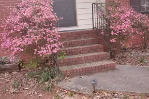 2837 Pebble Dr, Decatur, GA 30034 - Photo 2