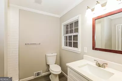 1752 Laurelwood Drive SW, Atlanta, GA 30311 - Photo 10