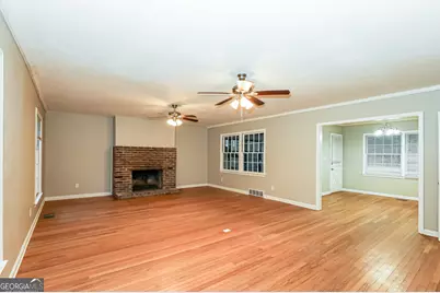 1752 Laurelwood Drive SW, Atlanta, GA 30311 - Photo 6