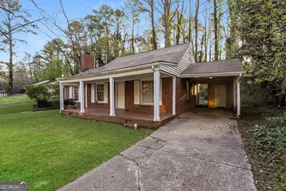 1752 Laurelwood Drive SW, Atlanta, GA 30311 - Photo 2