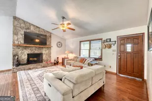 1085 W Jones Creek Rd, Blairsville, GA 30512 - Photo 10