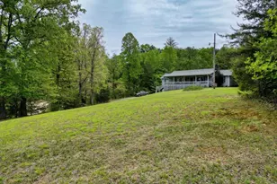 1085 W Jones Creek Rd, Blairsville, GA 30512 - Photo 4