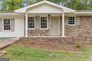 122 Carroll Cir, Carrollton, GA 30117 - Photo 6