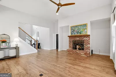 100 W Wind Court, Tyrone, GA 30290 - Photo 10